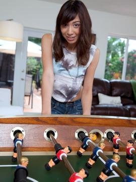 Little Melissa is a skinny young Texan who loses a game and strips for payment. — photo 2 of 16
