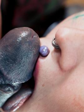 Kissing And Sucking Cock — photo 367 of 480