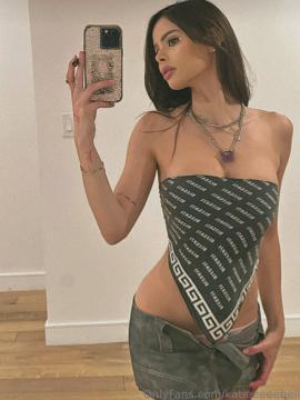 OnlyFans - Katie Bell - https://onlyfans.com/katieeeeebell — photo 30 of 546
