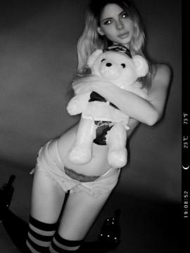 OnlyFans - Katie Bell - https://onlyfans.com/katieeeeebell — photo 53 of 546