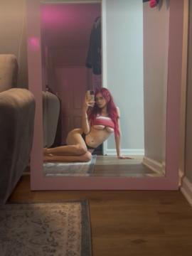 OnlyFans - Katie Bell - https://onlyfans.com/katieeeeebell — photo 70 of 546