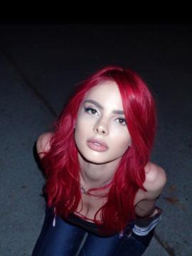 OnlyFans - Katie Bell - https://onlyfans.com/katieeeeebell — photo 139 of 546