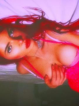 OnlyFans - Katie Bell - https://onlyfans.com/katieeeeebell — photo 166 of 546