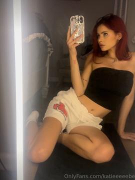OnlyFans - Katie Bell - https://onlyfans.com/katieeeeebell — photo 189 of 546
