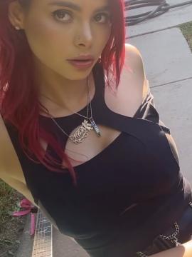 OnlyFans - Katie Bell - https://onlyfans.com/katieeeeebell — photo 518 of 546