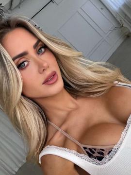 OnlyFans - M@rl1 Alx@ Scene 1 — photo 1920 of 5722