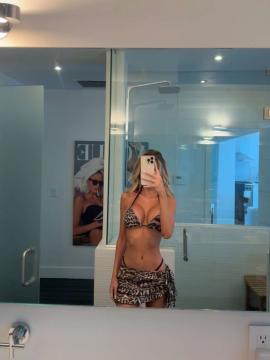 OnlyFans - M@rl1 Alx@ Scene 1 — photo 2053 of 5722