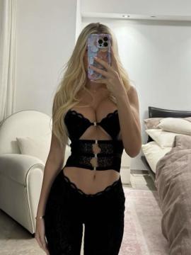 OnlyFans - M@rl1 Alx@ Scene 1 — photo 2837 of 5722
