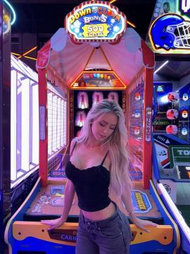 OnlyFans - M@rl1 Alx@ Scene 1 — photo 4586 of 5992