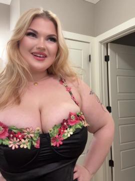 OnlyFans - Callie / chaosbycallie - 34K — photo 89 of 1006