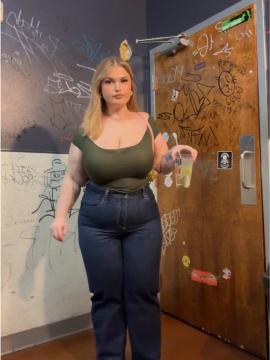 OnlyFans - Callie / chaosbycallie - 34K — photo 219 of 1006