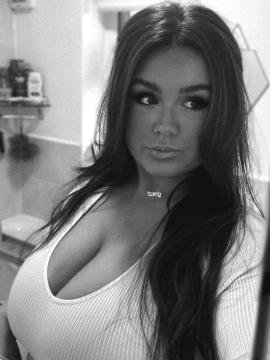 Instagram - Georgia Mae / Geo.hampson / georgiaaamaex