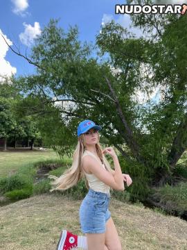 Instagram - Hannah Stein — photo 16 of 21