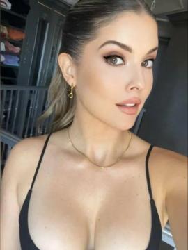 Amanda Cerny / AmandaCerny / OfficialAmandaCerny Nude Leaks OnlyFans/Patreon - Fapello — photo 35 of 73