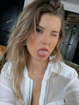 Amanda Cerny / AmandaCerny / OfficialAmandaCerny Nude Leaks OnlyFans/Patreon - Fapello — photo 40 of 73
