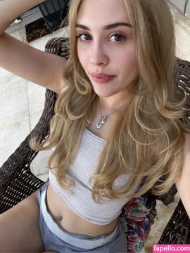 f_iona / fionamesha Nude Leaks OnlyFans - Fapello — photo 61 of 182