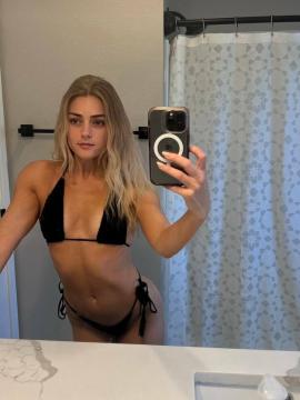 f_iona / fionamesha Nude Leaks OnlyFans - Fapello — photo 74 of 182