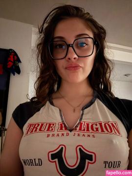 f_iona / fionamesha Nude Leaks OnlyFans - Fapello — photo 80 of 182