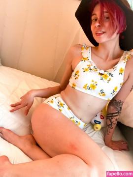 Flickerspark / flicker_spark / flickerspark_ / user Nude Leaks OnlyFans/Patreon - Fapello — photo 5 of 1042