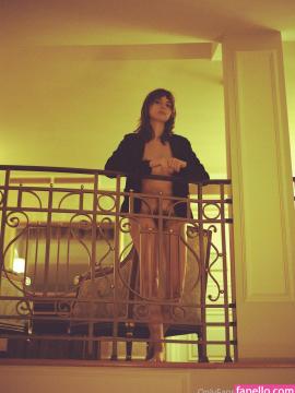 Liara Roux / LiaraRoux Nude Leaks OnlyFans - Fapello — photo 553 of 858