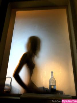 Liara Roux / LiaraRoux Nude Leaks OnlyFans - Fapello — photo 735 of 858