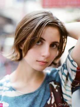 Liara Roux / LiaraRoux Nude Leaks OnlyFans - Fapello — photo 771 of 858