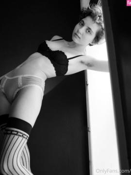 Liara Roux / LiaraRoux Nude Leaks OnlyFans - Fapello — photo 776 of 858