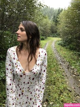 Nicolle Love / Nicollelove / adventureswjakenicole / nicolleloveofficial / offgridshow Nude Leaks OnlyFans - Fapello — photo 143 of 226