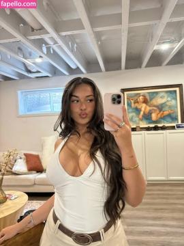 Brittany Oliveira / brittany_oliveira Nude Leaks - Fapello — photo 31 of 32