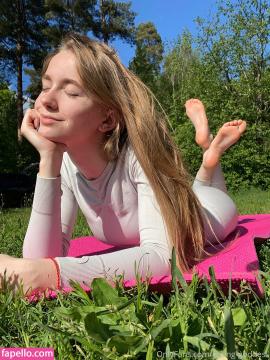 young-goddess / younggoddessofficial Nude Leaks OnlyFans - Fapello — photo 43 of 361