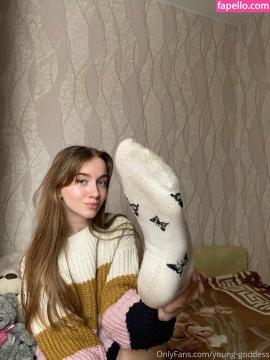 young-goddess / younggoddessofficial Nude Leaks OnlyFans - Fapello — photo 184 of 361
