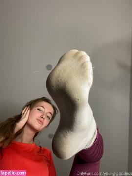 young-goddess / younggoddessofficial Nude Leaks OnlyFans - Fapello — photo 194 of 361