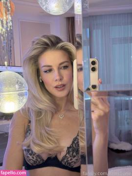 Krissone / kriss1one / kriss1onee Nude Leaks OnlyFans - Fapello — photo 86 of 844