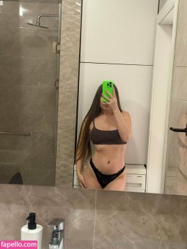 Niemira / _niemiraofficial_ Nude Leaks OnlyFans - Fapello — photo 50 of 2119