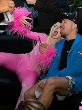 Ava Max / avamax / plharleyquinn Nude Leaks OnlyFans - Fapello — photo 103 of 2745