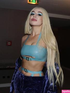 Ava Max / avamax / plharleyquinn Nude Leaks OnlyFans - Fapello — photo 118 of 2745