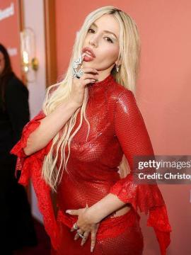 Ava Max / avamax / plharleyquinn Nude Leaks OnlyFans - Fapello — photo 176 of 2745