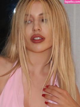 Ava Max / avamax / plharleyquinn Nude Leaks OnlyFans - Fapello — photo 205 of 2745