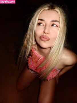 Ava Max / avamax / plharleyquinn Nude Leaks OnlyFans - Fapello — photo 263 of 2745