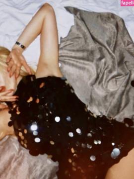 Ava Max / avamax / plharleyquinn Nude Leaks OnlyFans - Fapello — photo 266 of 2745