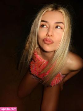 Ava Max / avamax / plharleyquinn Nude Leaks OnlyFans - Fapello — photo 268 of 2745