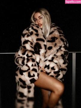 Ava Max / avamax / plharleyquinn Nude Leaks OnlyFans - Fapello — photo 320 of 2745