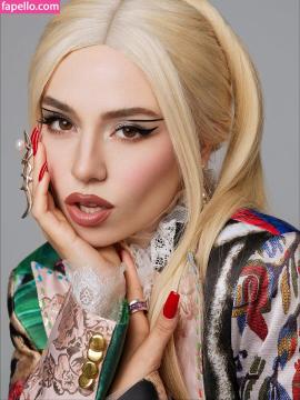 Ava Max / avamax / plharleyquinn Nude Leaks OnlyFans - Fapello — photo 338 of 2745