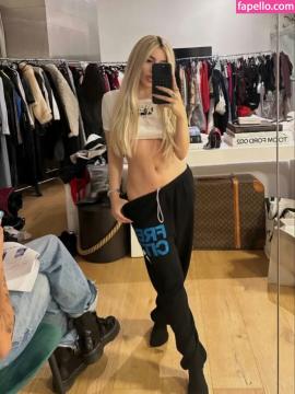 Ava Max / avamax / plharleyquinn Nude Leaks OnlyFans - Fapello — photo 344 of 2745