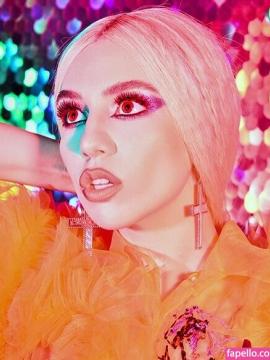 Ava Max / avamax / plharleyquinn Nude Leaks OnlyFans - Fapello — photo 350 of 2745