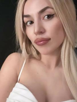 Ava Max / avamax / plharleyquinn Nude Leaks OnlyFans - Fapello — photo 361 of 2745