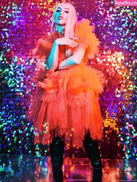 Ava Max / avamax / plharleyquinn Nude Leaks OnlyFans - Fapello — photo 383 of 2745