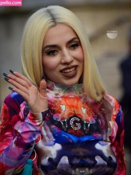 Ava Max / avamax / plharleyquinn Nude Leaks OnlyFans - Fapello — photo 386 of 2745