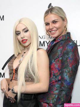 Ava Max / avamax / plharleyquinn Nude Leaks OnlyFans - Fapello — photo 446 of 2745