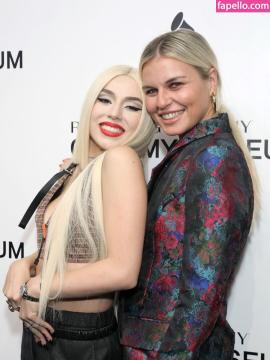 Ava Max / avamax / plharleyquinn Nude Leaks OnlyFans - Fapello — photo 452 of 2745